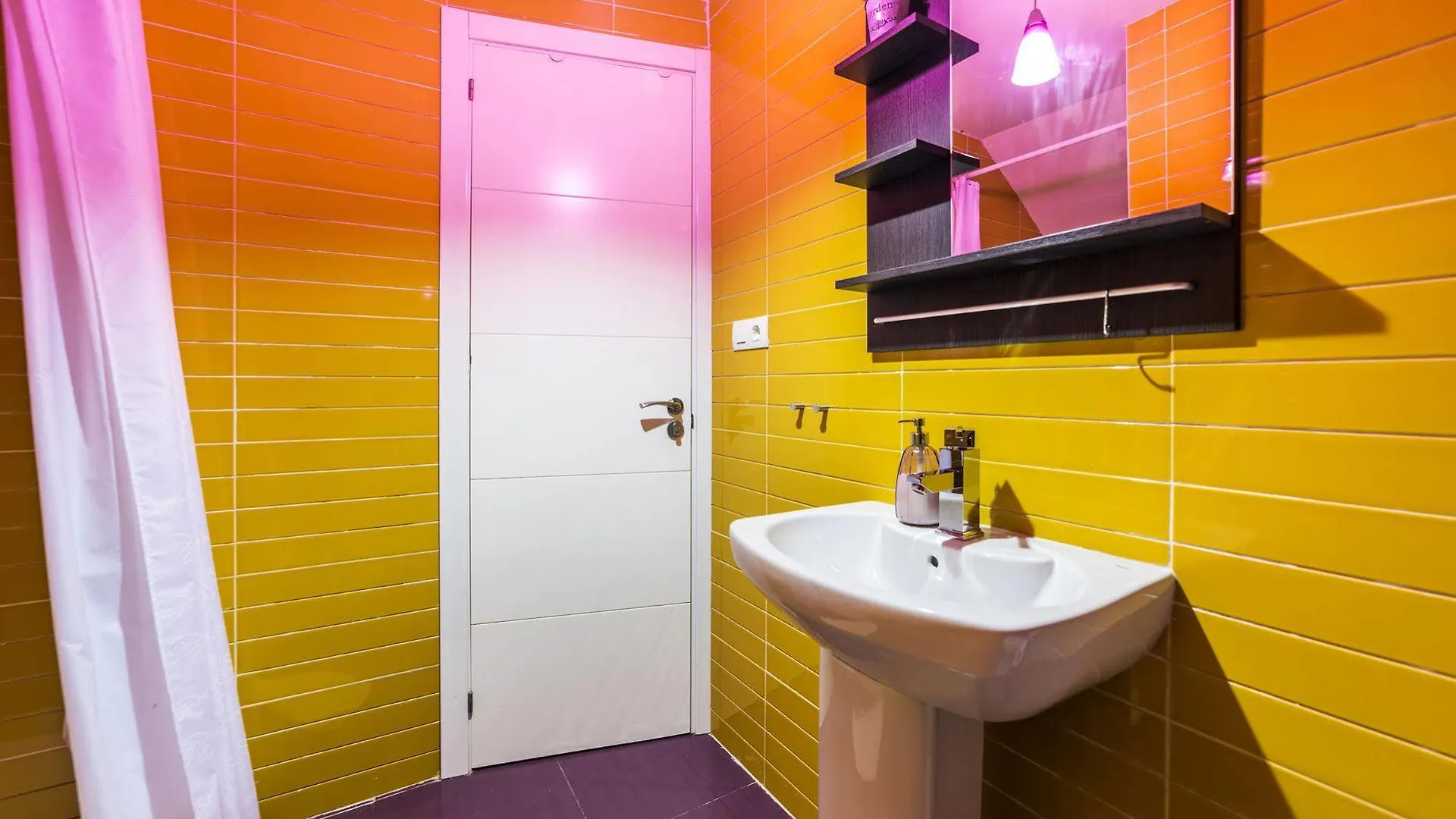 Amazing Modern Duplex Apartment Malaga 0*,