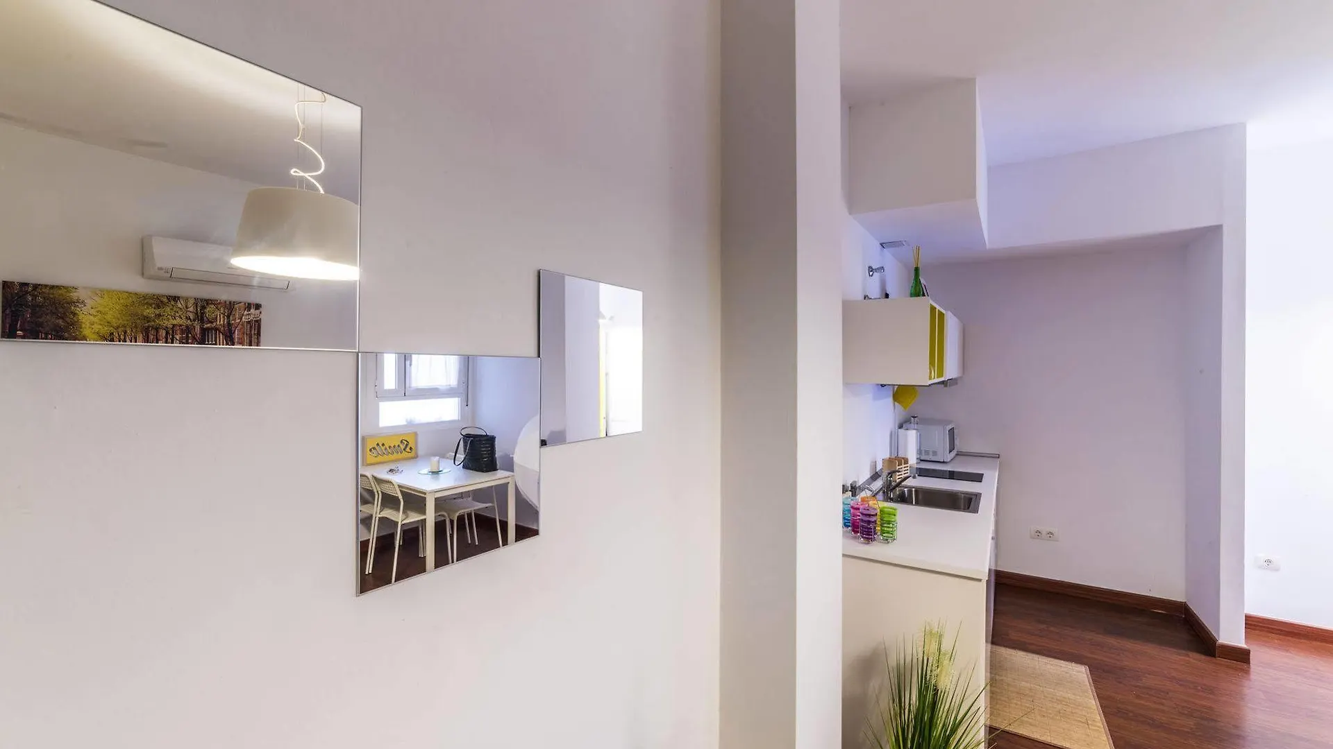 Amazing Modern Duplex Apartment Malaga 0*,